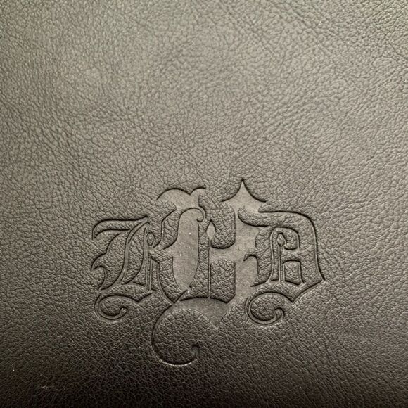 NWOT Kat Von D Vegan Leather Clutch - Picture 4 of 9